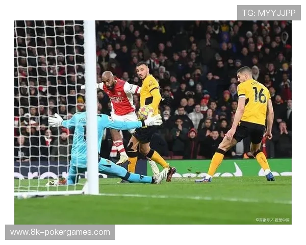 曼联4-1客胜狼队跃居第六，积分追平切尔西距前四仅1分